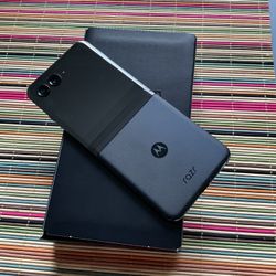 Motorola Razr Plus 2023 256Gb Unlocked , Used 