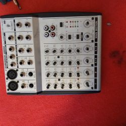 Behringer Eurorack UB 802