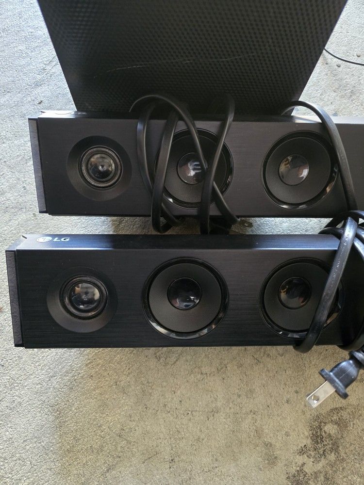 LG sound Bar Subwoofer
