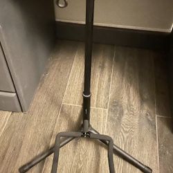 Guitar Stand 