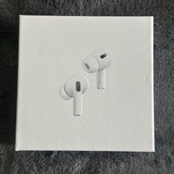 AirPod Pro 2 (2nd Generation) with Wireless Charging Case