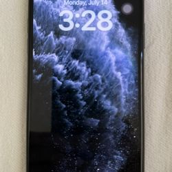 iPhone 11 Pro Max - Unlocked - 256GB