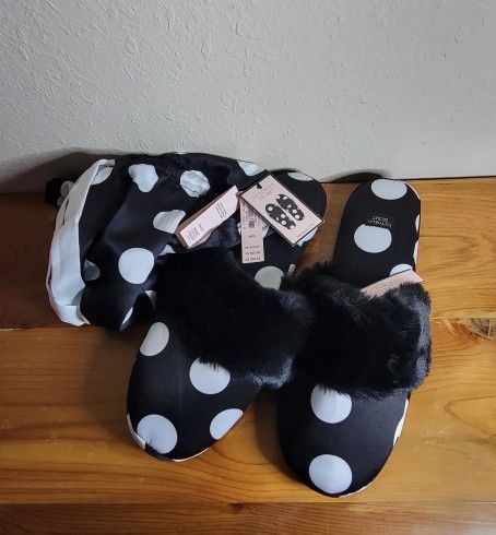 Victoria's Secret Polka Dot B/W  Slippers M 7-8