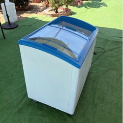 Acadia Chest Freezer with Sliding Glass Doors