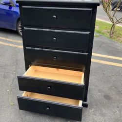 5 Drawer Dresser 