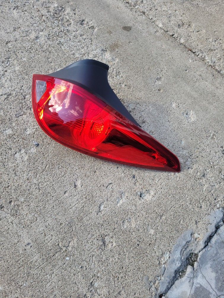 2006-09 Pontiac G6 COUPE RIGHT SIDE TAILLIGHT 
