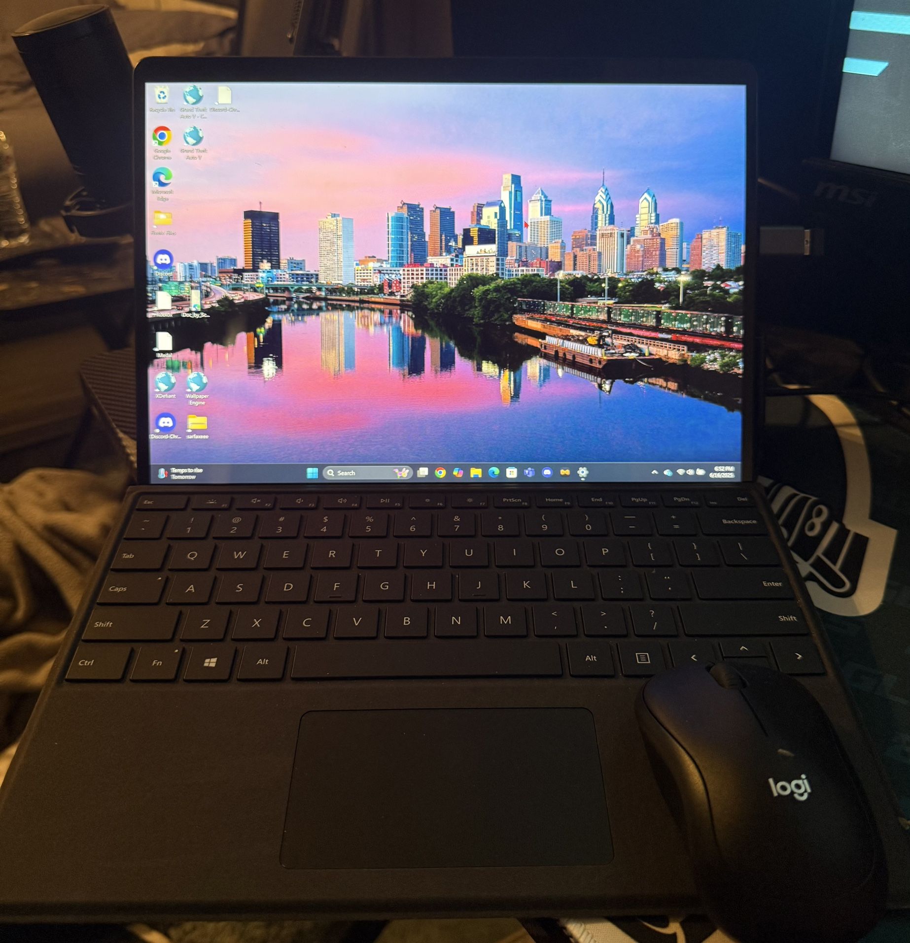 Microsoft Surface Pro 8