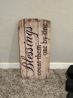 Motivational wall hanging