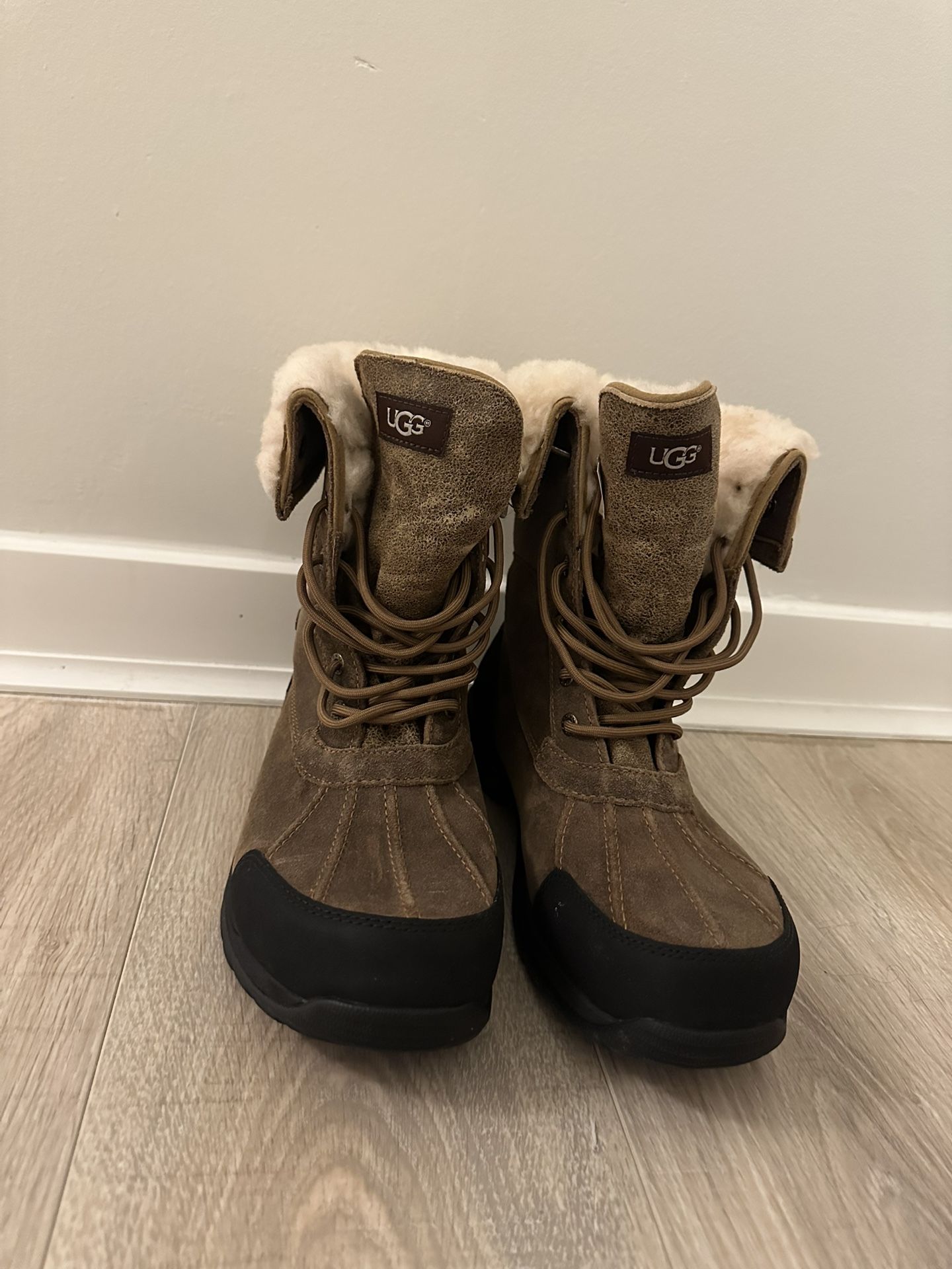 New Ugg Snow Boots