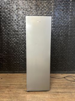 HISENSE STANDUP FREEZER/FRIDGE w/WARRANTY! R3349A