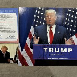 Genuine former President Donald Trump signed autograph photo