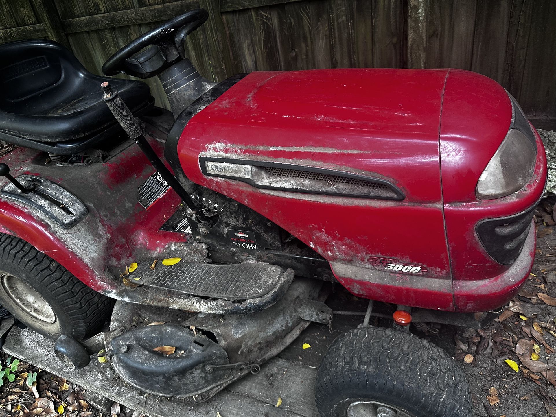 Craftsman LT 3000 Riding Mower