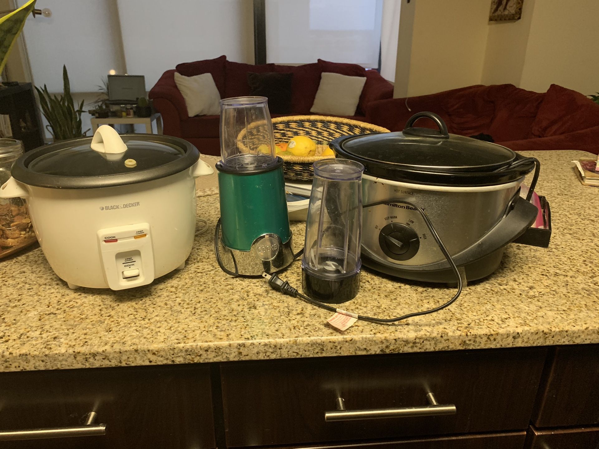 Blender, Rice Cooker And Crockpot Bundle Sale