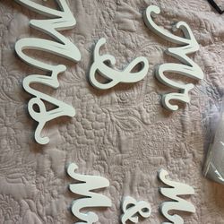 Large And Small Mr. & Mrs.