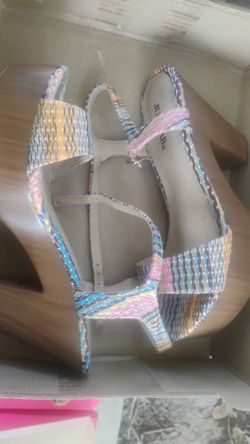 Zapatos De Venta De Variedad Baratos/Shoes For Sale Cheap