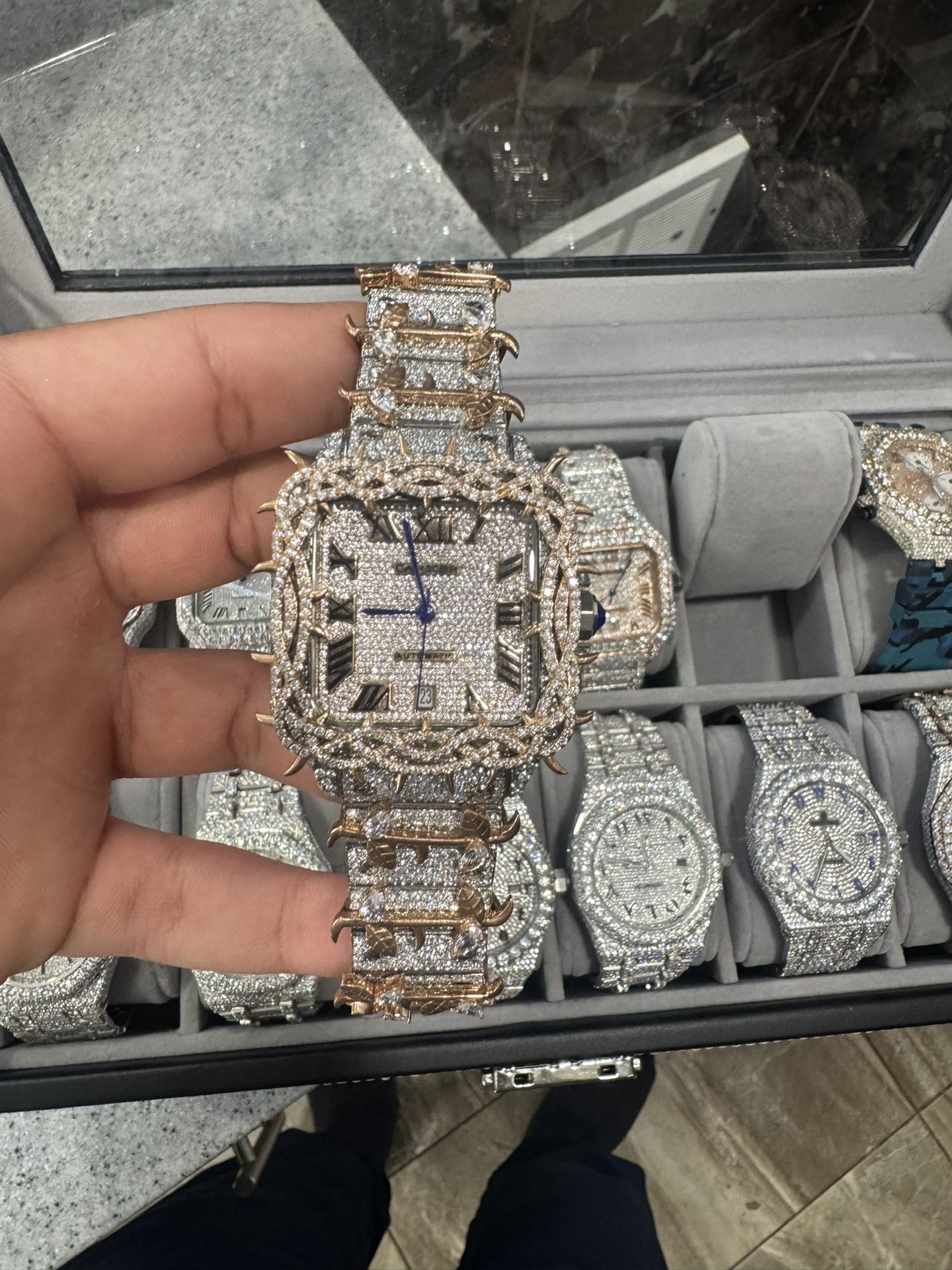 Cartier Thorn Watch