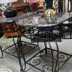 Coffee Tables W/marmol .