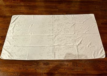 Tablecloths (7), 104” x 60”