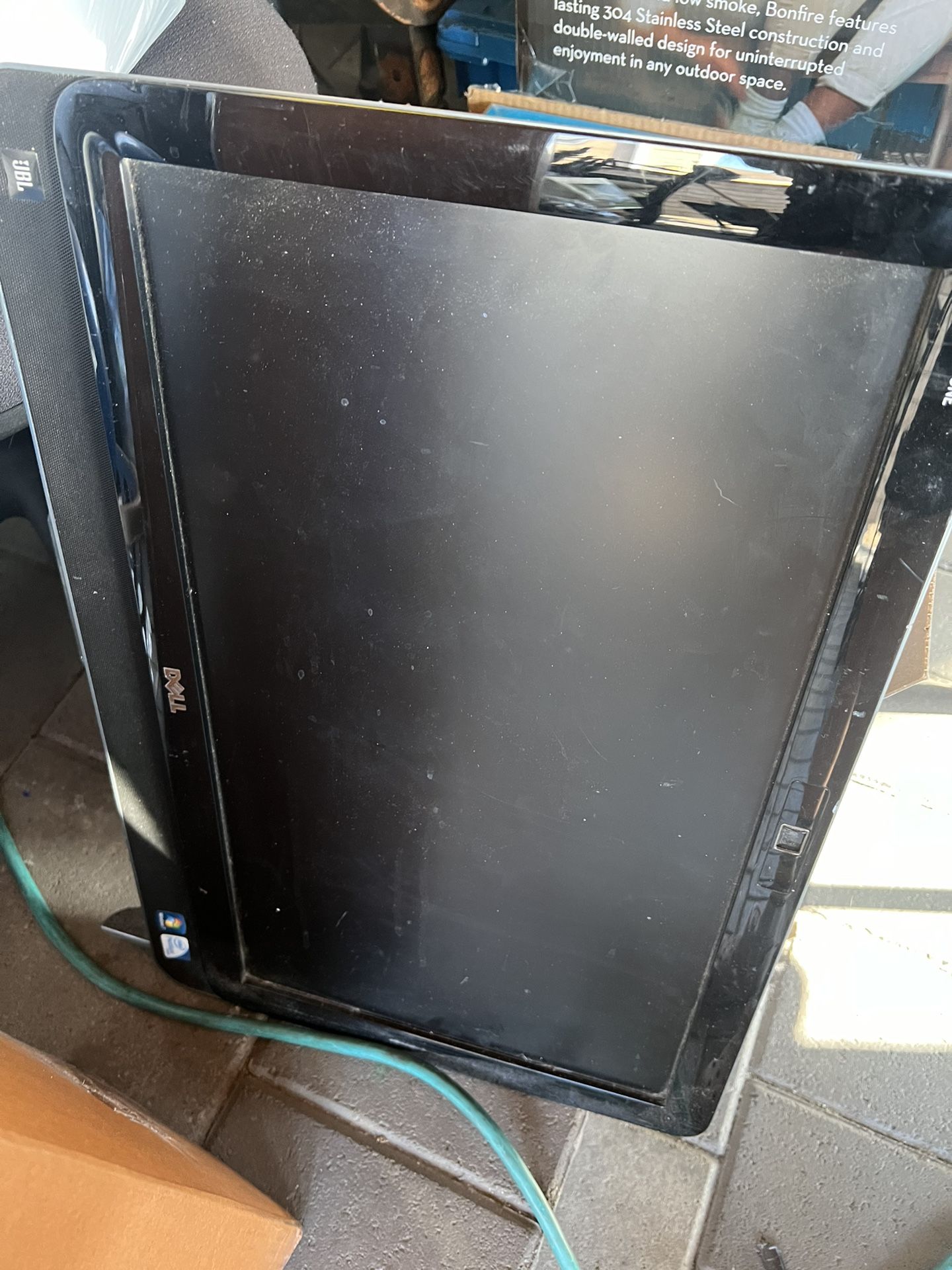 Free Dell Computer Screen Monitor