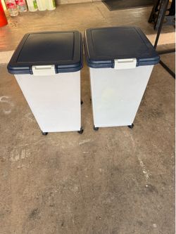 Dog Food Container