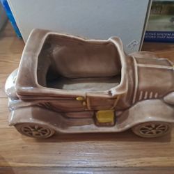 VTG Ceramic Model T Car Planter
