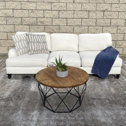 *Free Delivery* Modern Couch Sofa 3 Seater