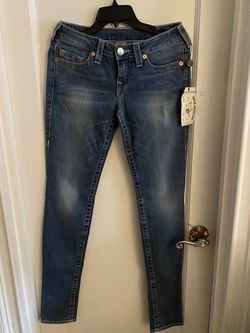 True Religion Low-Rise Skinny Blue Jeans w/ Red Rhinestone Pockets