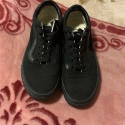 BLACK VANS -NEED IT GONE!!!