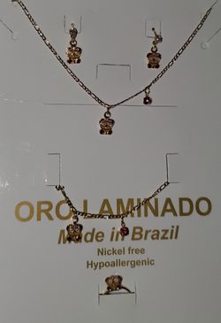 Set de oro laminado para niñas 👧 de panda 🐼 aretes pulsera cadena y anillo