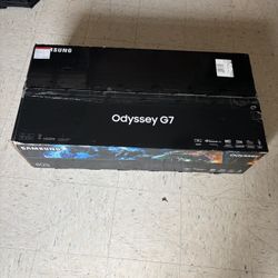  Samsung Odyssey G7 Lightly Used 