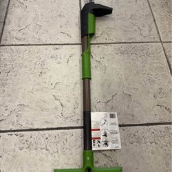 Ames Stand-Up Weeder