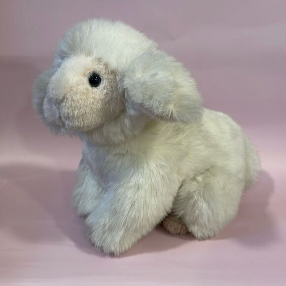 1988 Vintage Kinder Gund Lamb with Rattle Inside Excellent Used Condition 14"