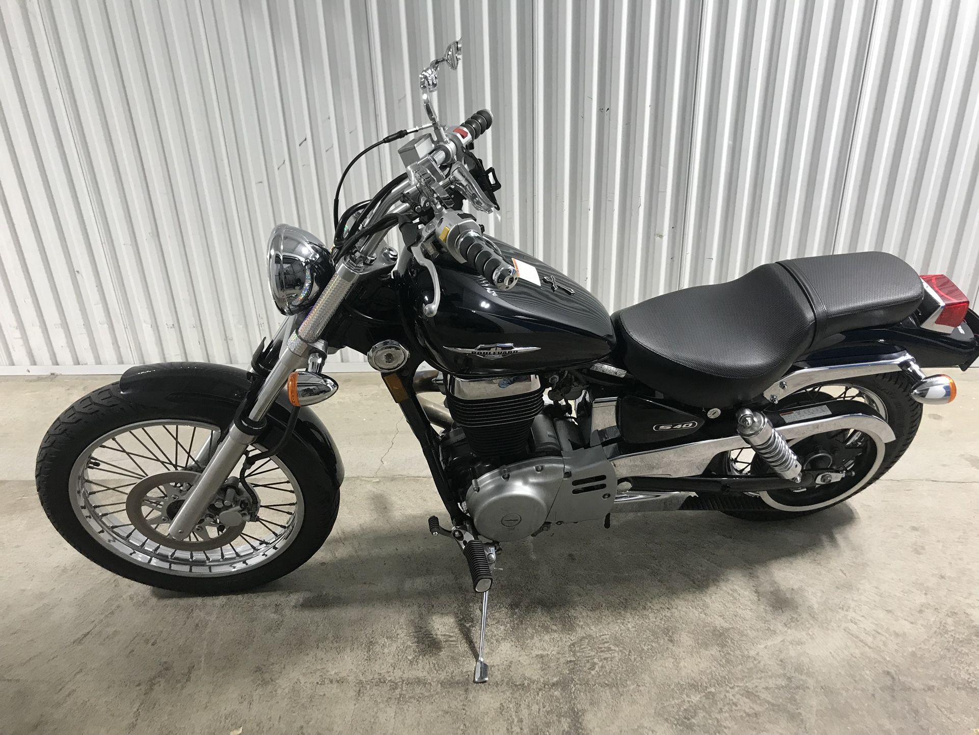 2005 Suzuki Blvd S40 650cc
