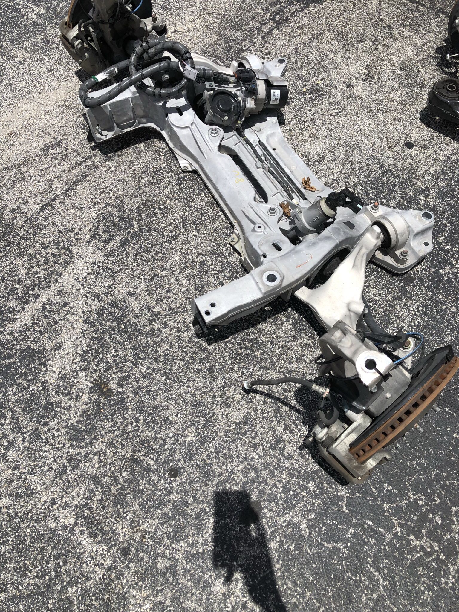 infiniti q50 cross member suspension part