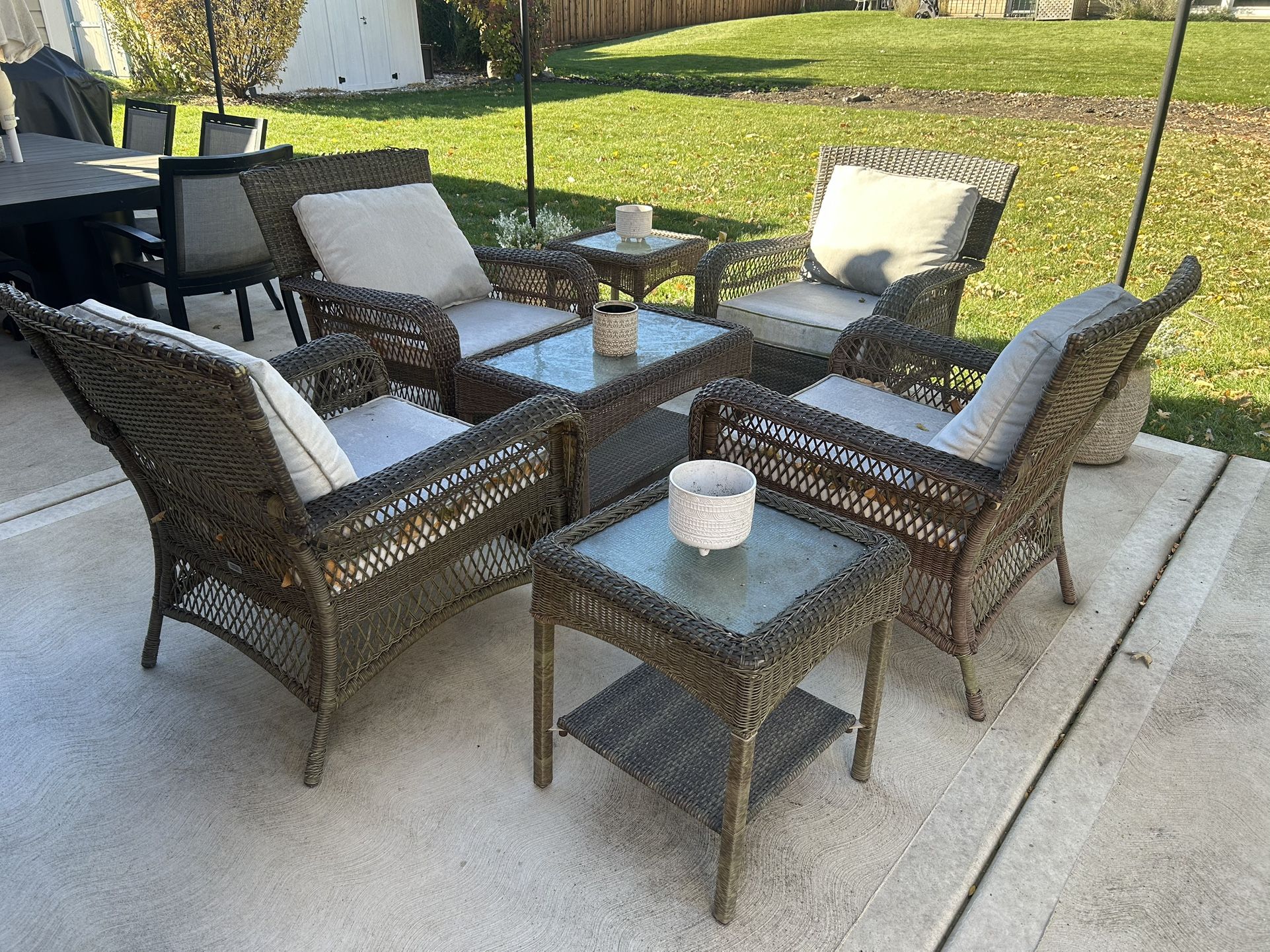 Patio Furniture Set 8 Piece  (Martha Stewart Brand) 