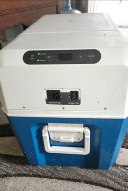 Mobicool MCF60 Portable Cooler
