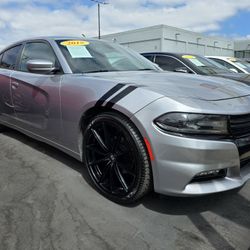 2018 DODGE CHARGER SXT SEDAN 4D 