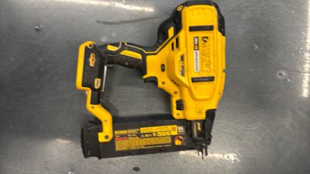 Dewalt 20v XR Brushless 18GA Brad Nailer 16-54mm