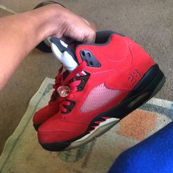 Raging  bulls 5s 