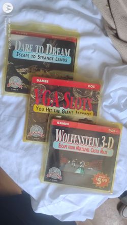 MS DOS Vintage PC video games lot of 3 WOLFENSTEIN 3D, VGA SLOTS, DARE TO DREAM
