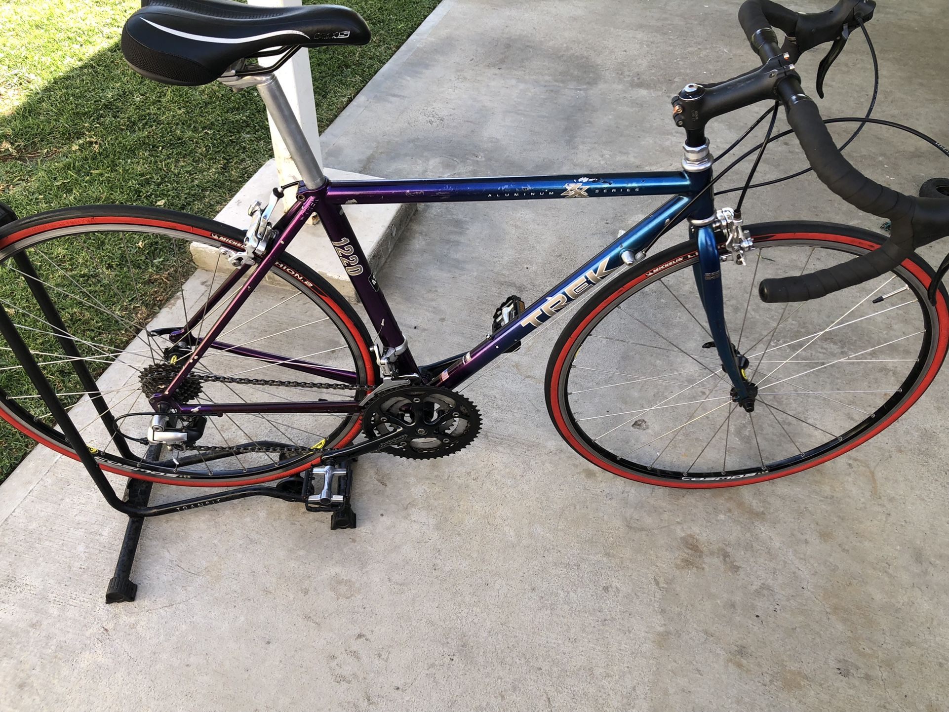 Trek on sale 1220 bike