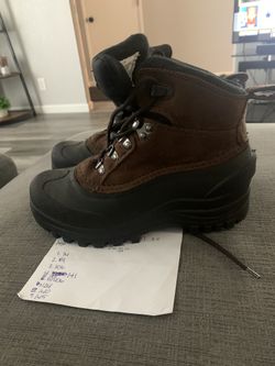 Women Snow Boats Sz 5