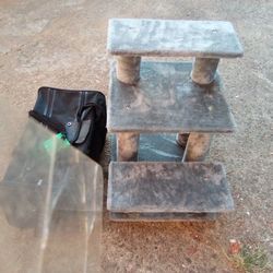 Pet Carrier+Cat Stairs 30.00