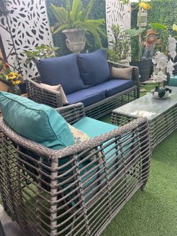 4-Piece Grey Wicker Outdoor Patio Set