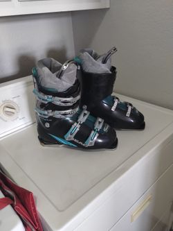 Ski Boots 