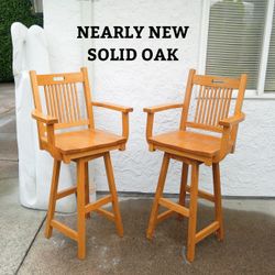2 SOLID OAK BAR STOOLS - Spinning Seats - NEARLY NEW