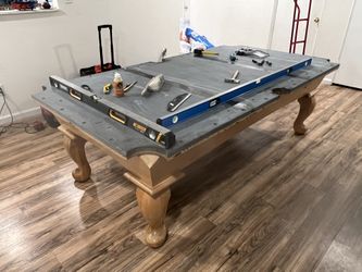  Pool Table 