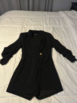 Dressy shirt romper with gold button