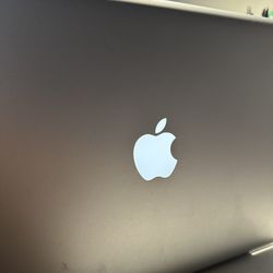 MacBook Pro 13-inch 2011