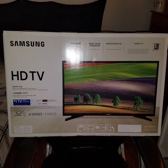 Brand New 32" Samsung M4500 HD TV